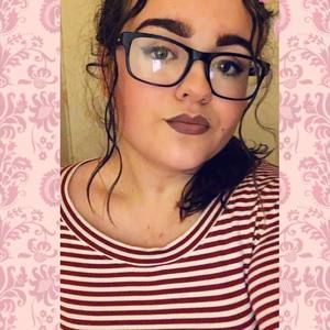 Meet your Posher, Paige